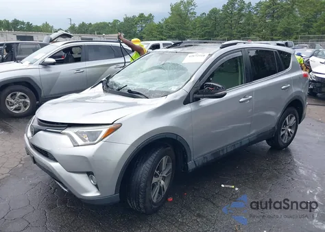 2018 Toyota Rav4 Xle from USA, damaged, VIN JTMRFREV3JJ227791